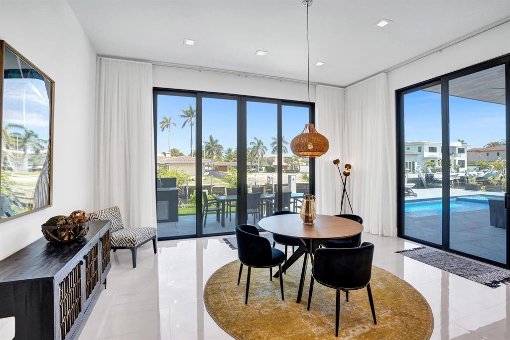 BOCA HARBOUR 5TH SEC - Residential