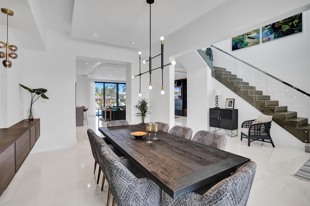 BOCA HARBOUR 5TH SEC - Residential