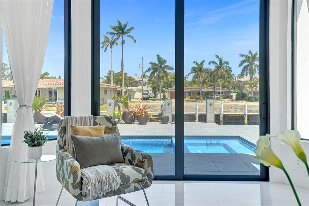 BOCA HARBOUR 5TH SEC - Residential