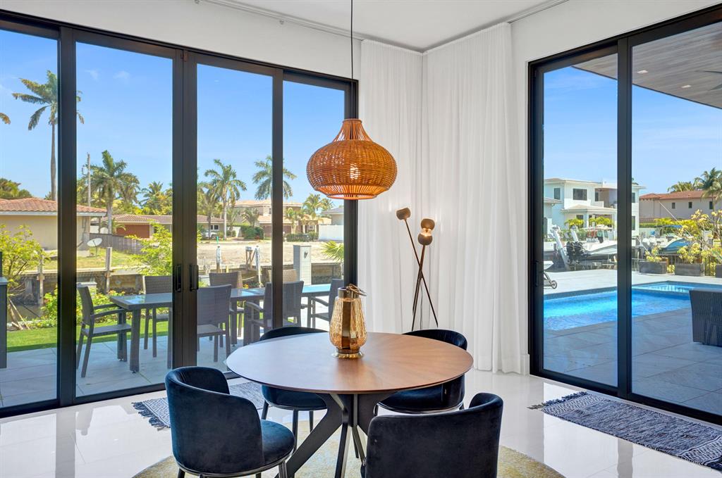 BOCA HARBOUR 5TH SEC - Residential