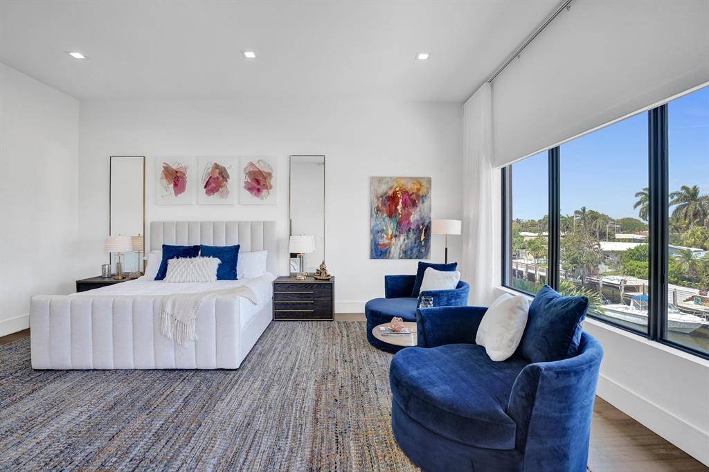 BOCA HARBOUR 5TH SEC - Residential