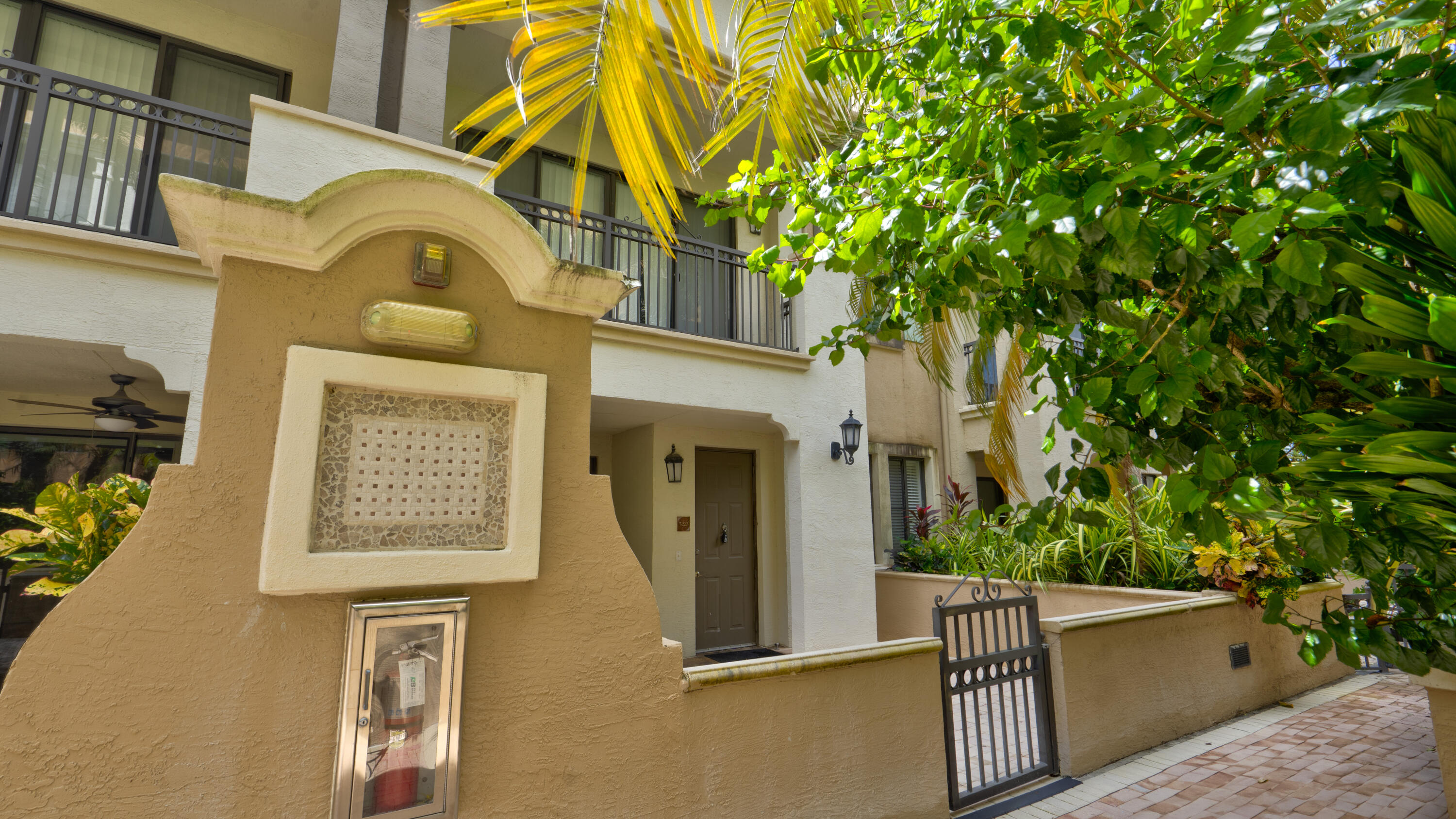 VILLA CASTILLE CONDO - Residential