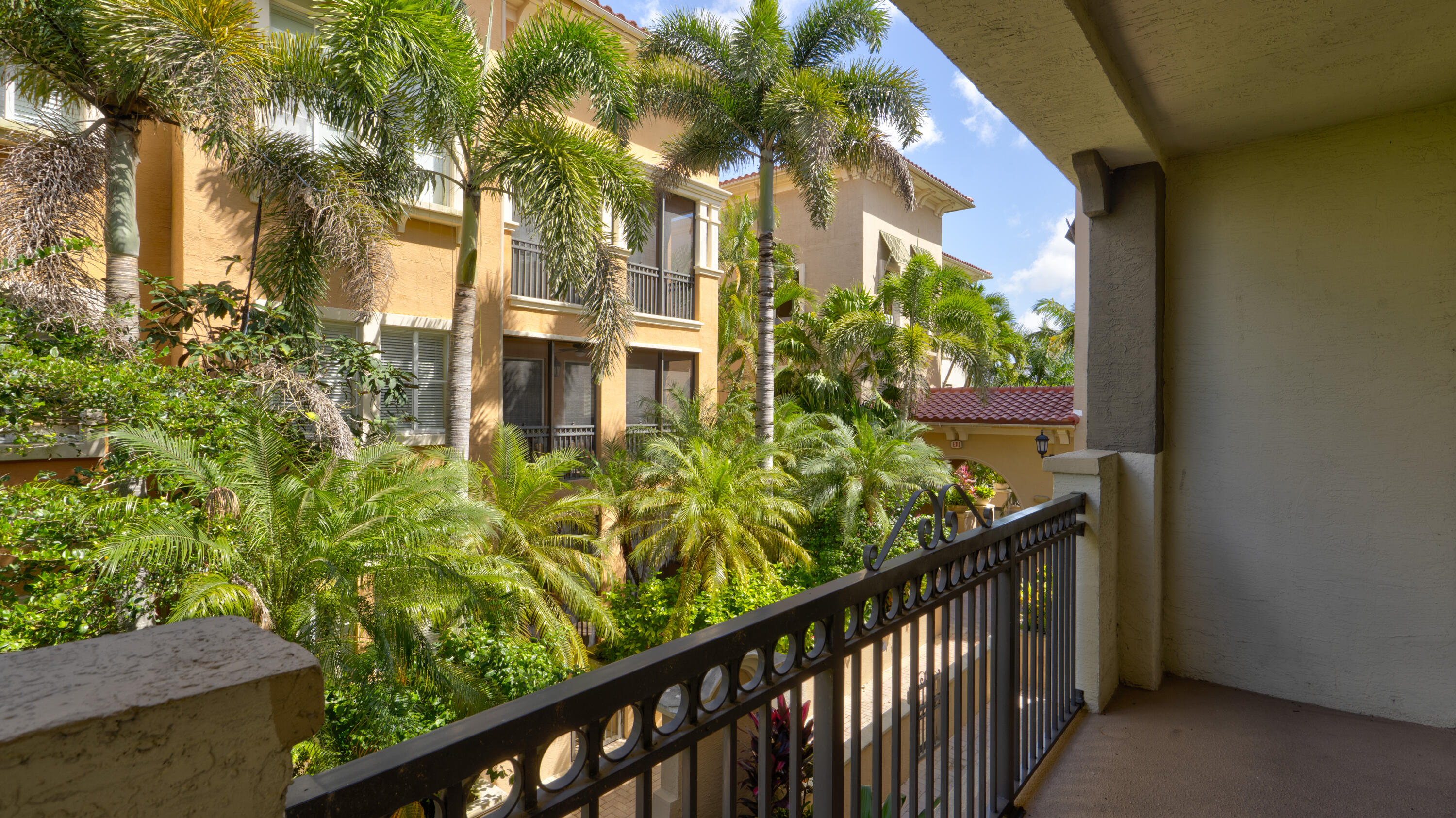 VILLA CASTILLE CONDO - Residential