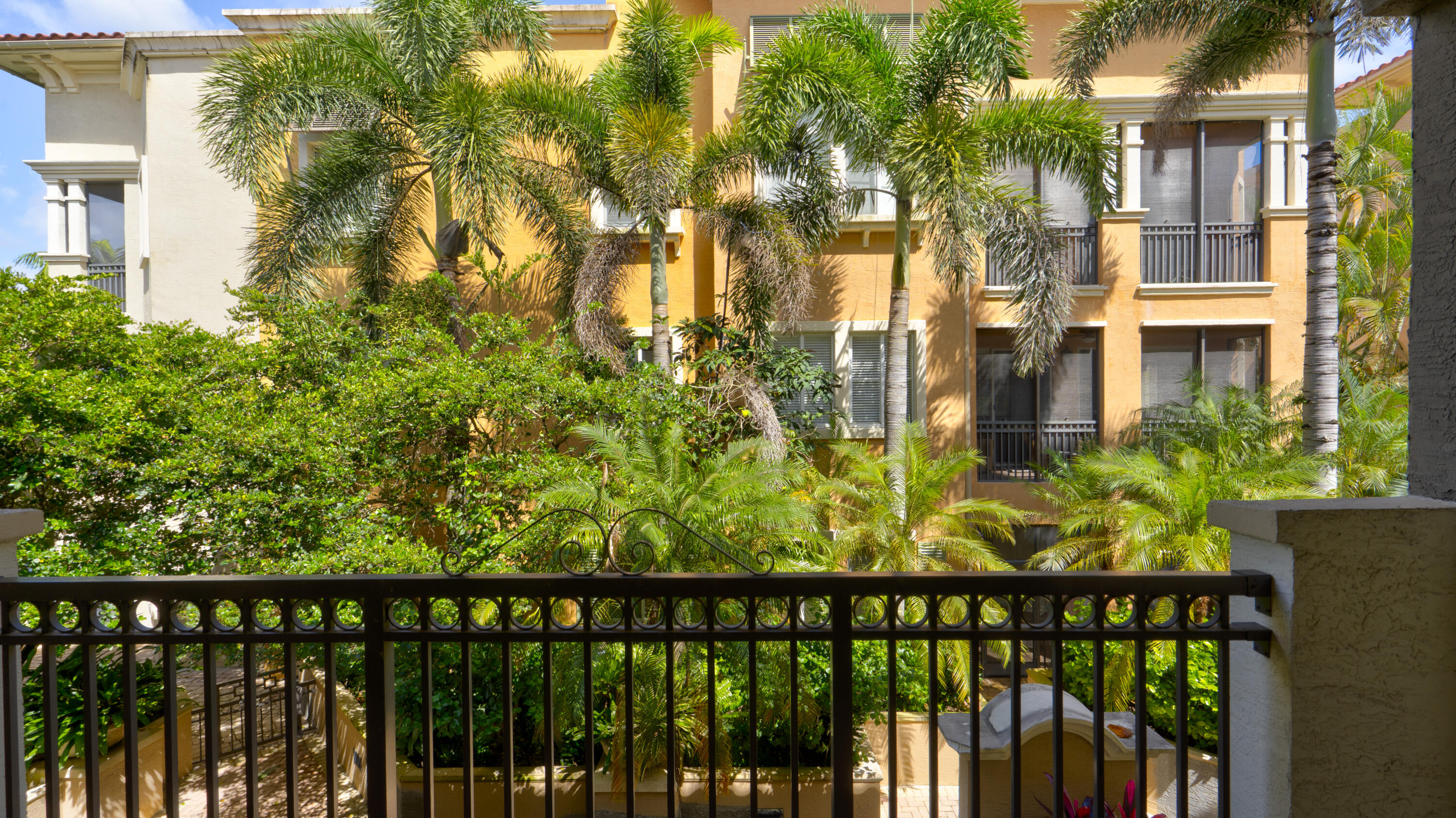 VILLA CASTILLE CONDO - Residential