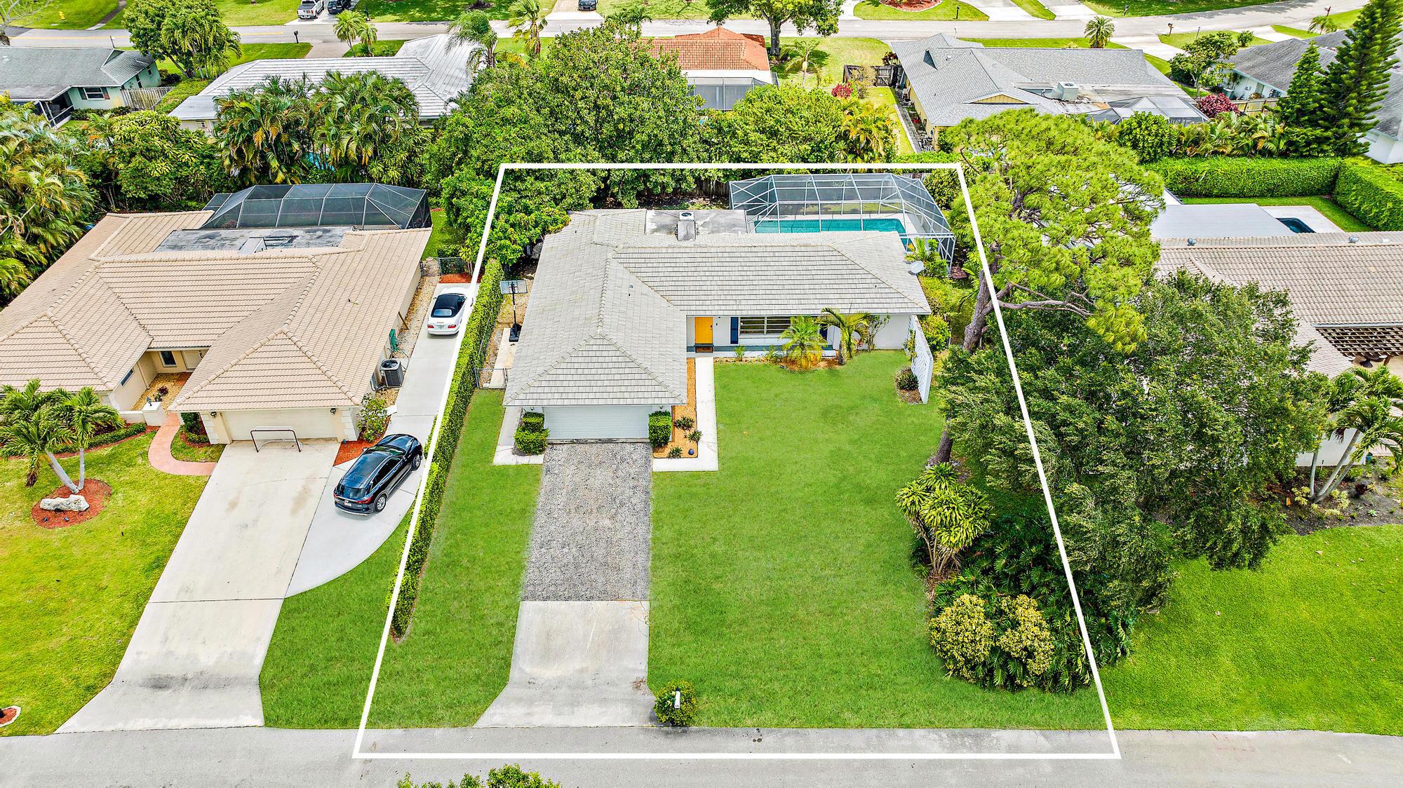 PGA NATIONAL GOLF CLUB ESTATES 1 - Residential