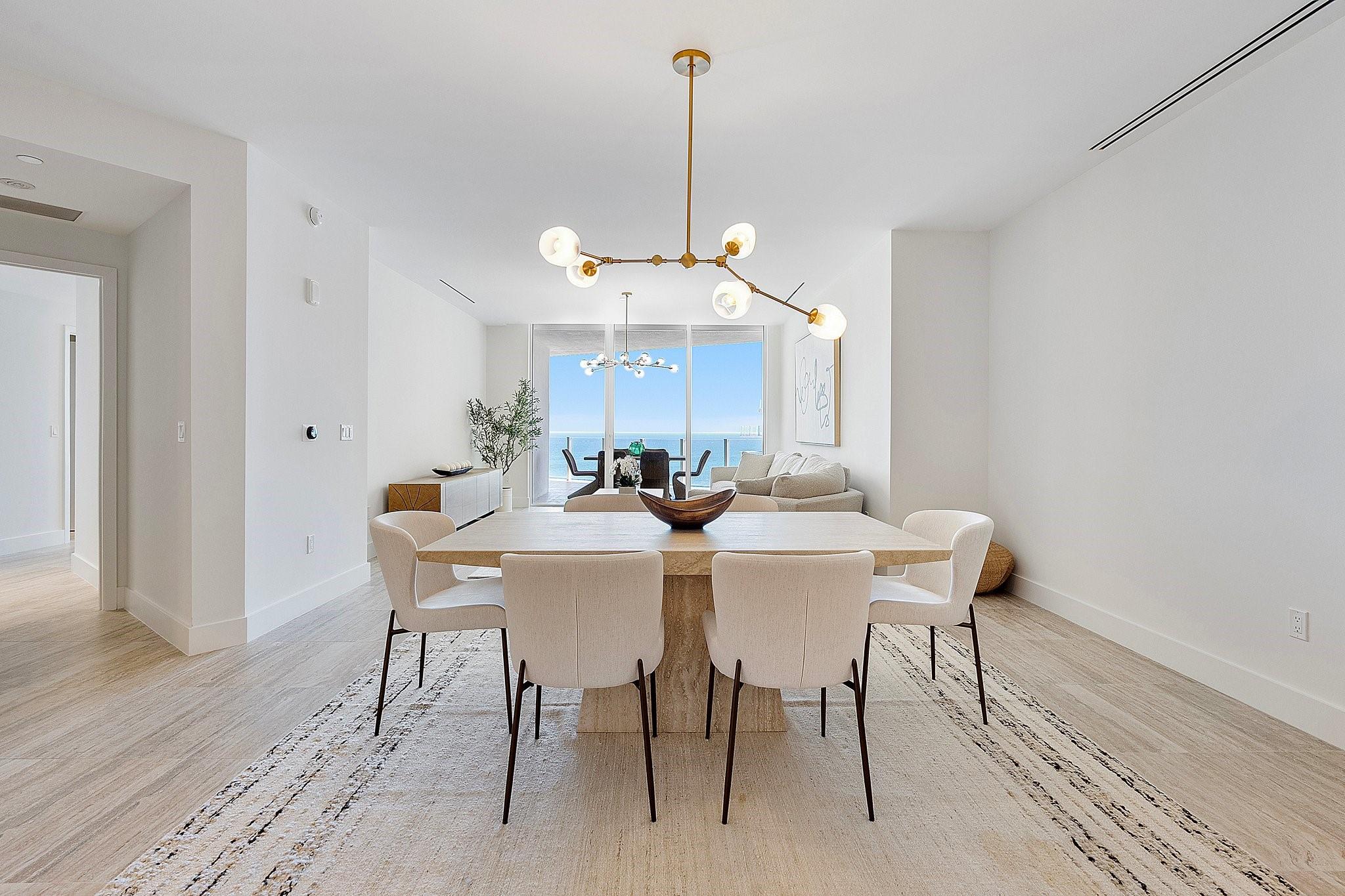 Four Seasons - Residential