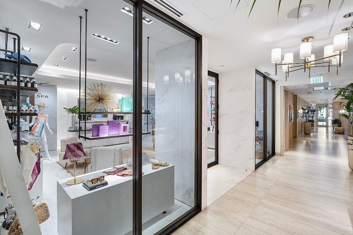 Four Seasons - Residential