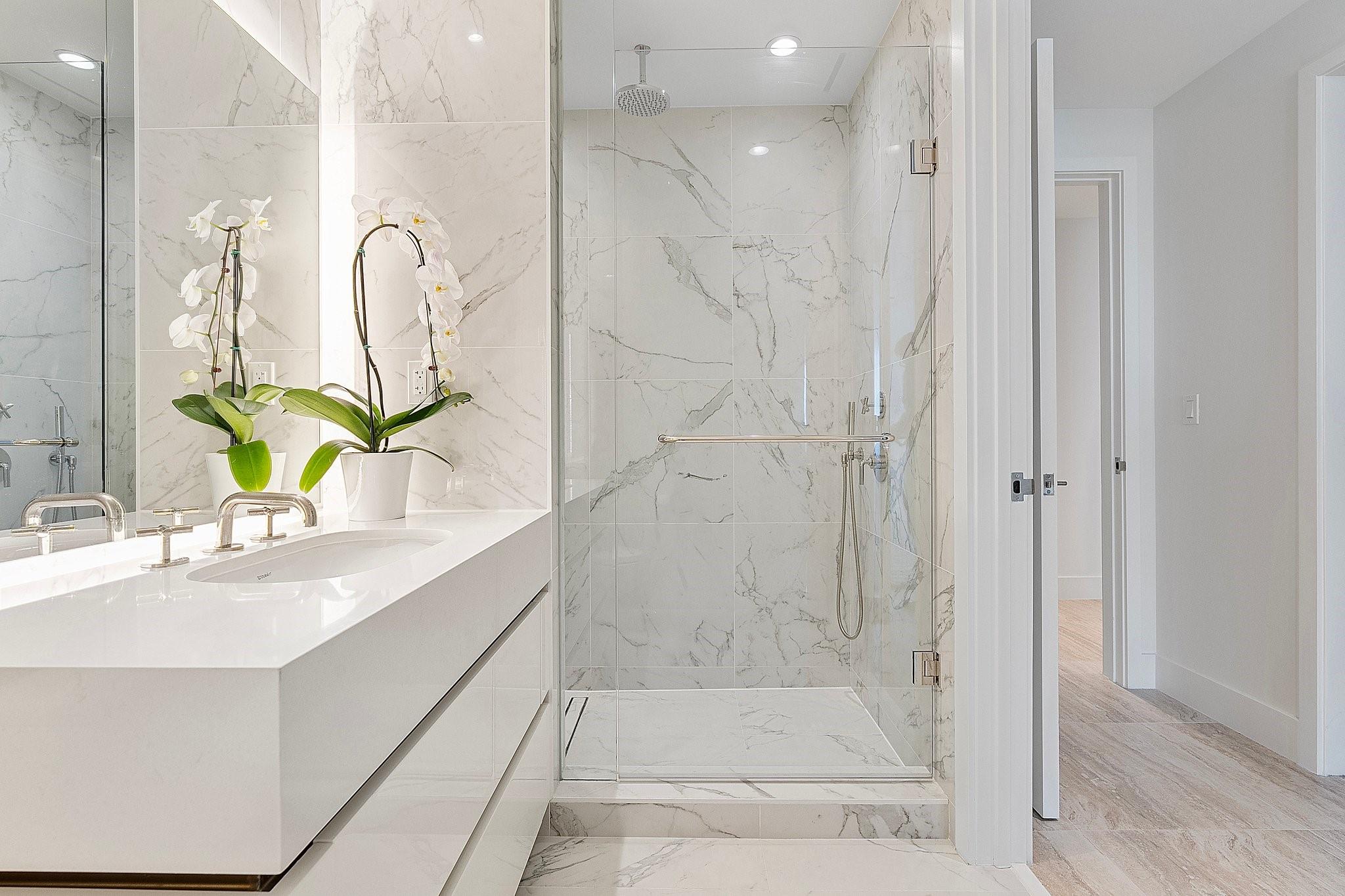 Four Seasons - Residential