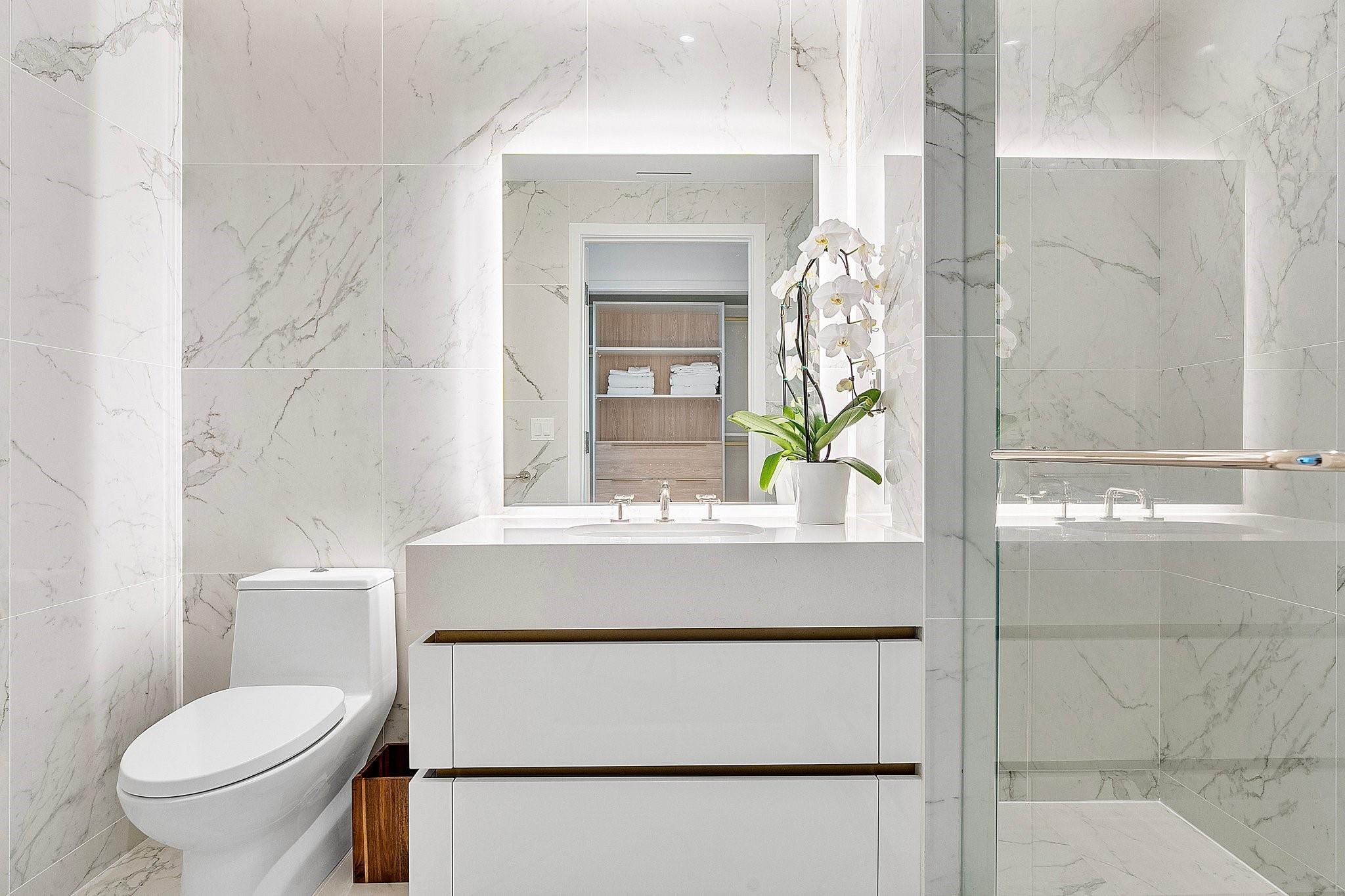 Four Seasons - Residential