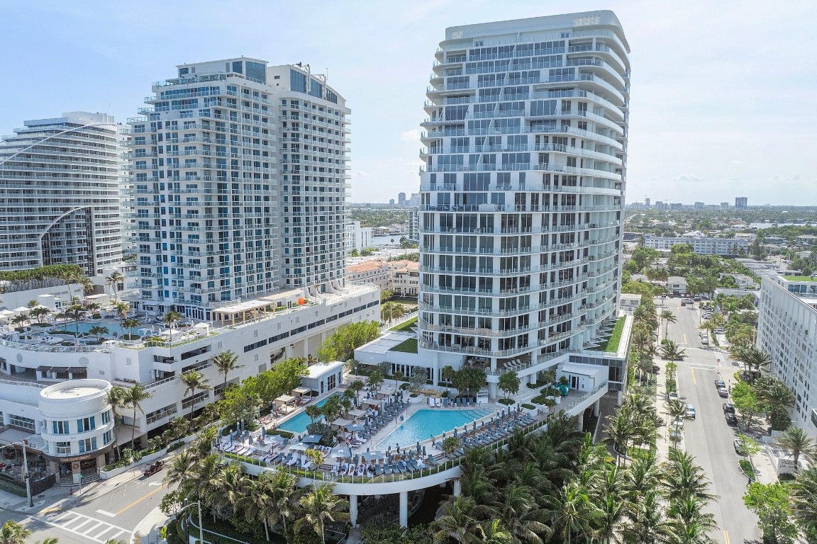 Four Seasons - Residential