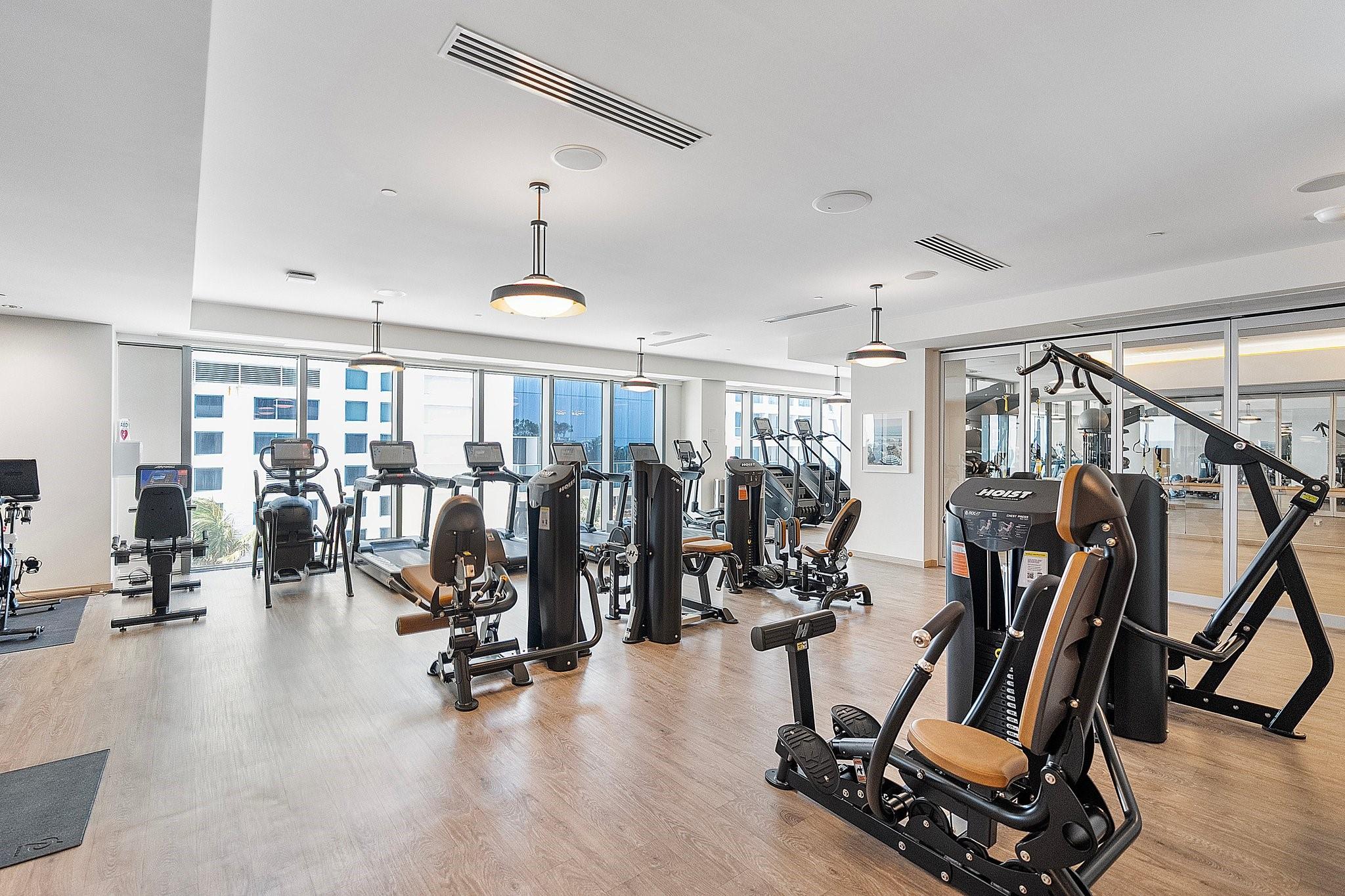 Four Seasons - Residential