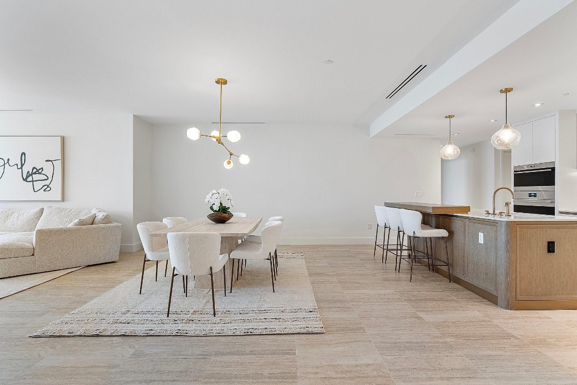 Four Seasons - Residential