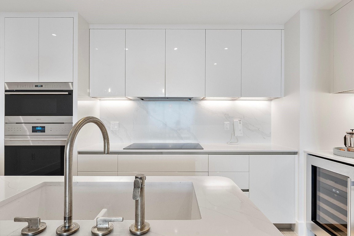 Four Seasons - Residential