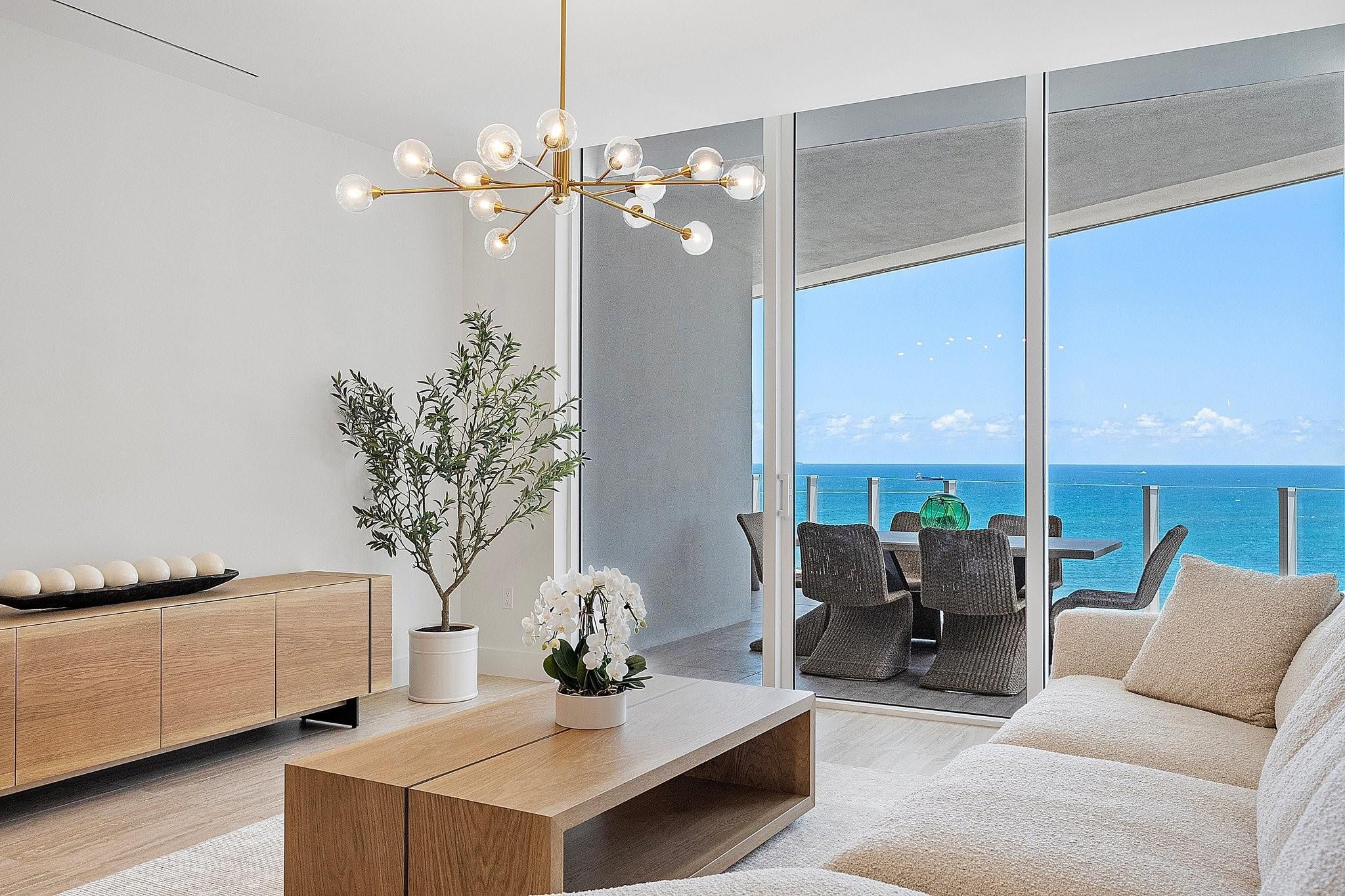 525 N Fort Lauderdale Beach Boulevard