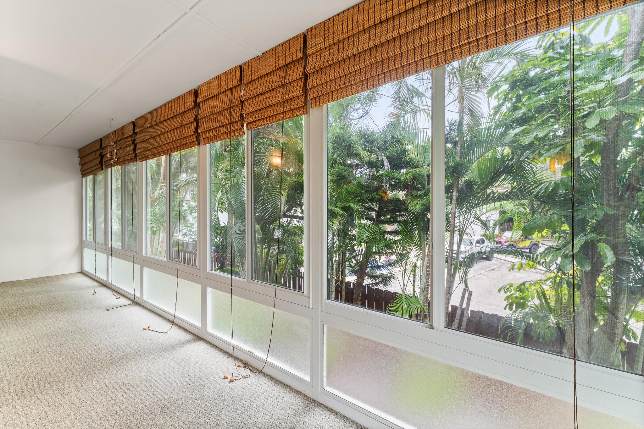 KINGSWOOD CONDO - Residential