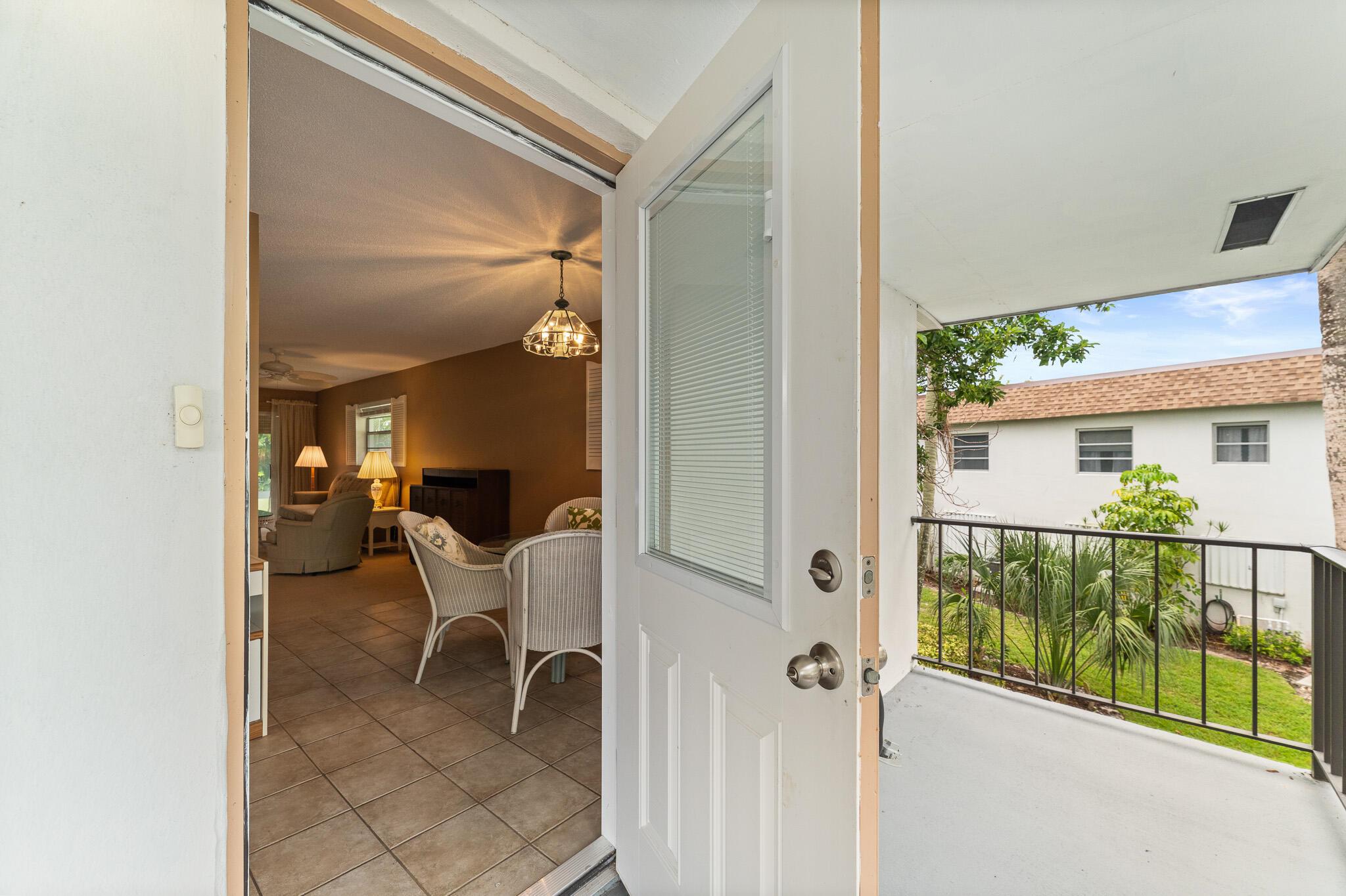 KINGSWOOD CONDO - Residential