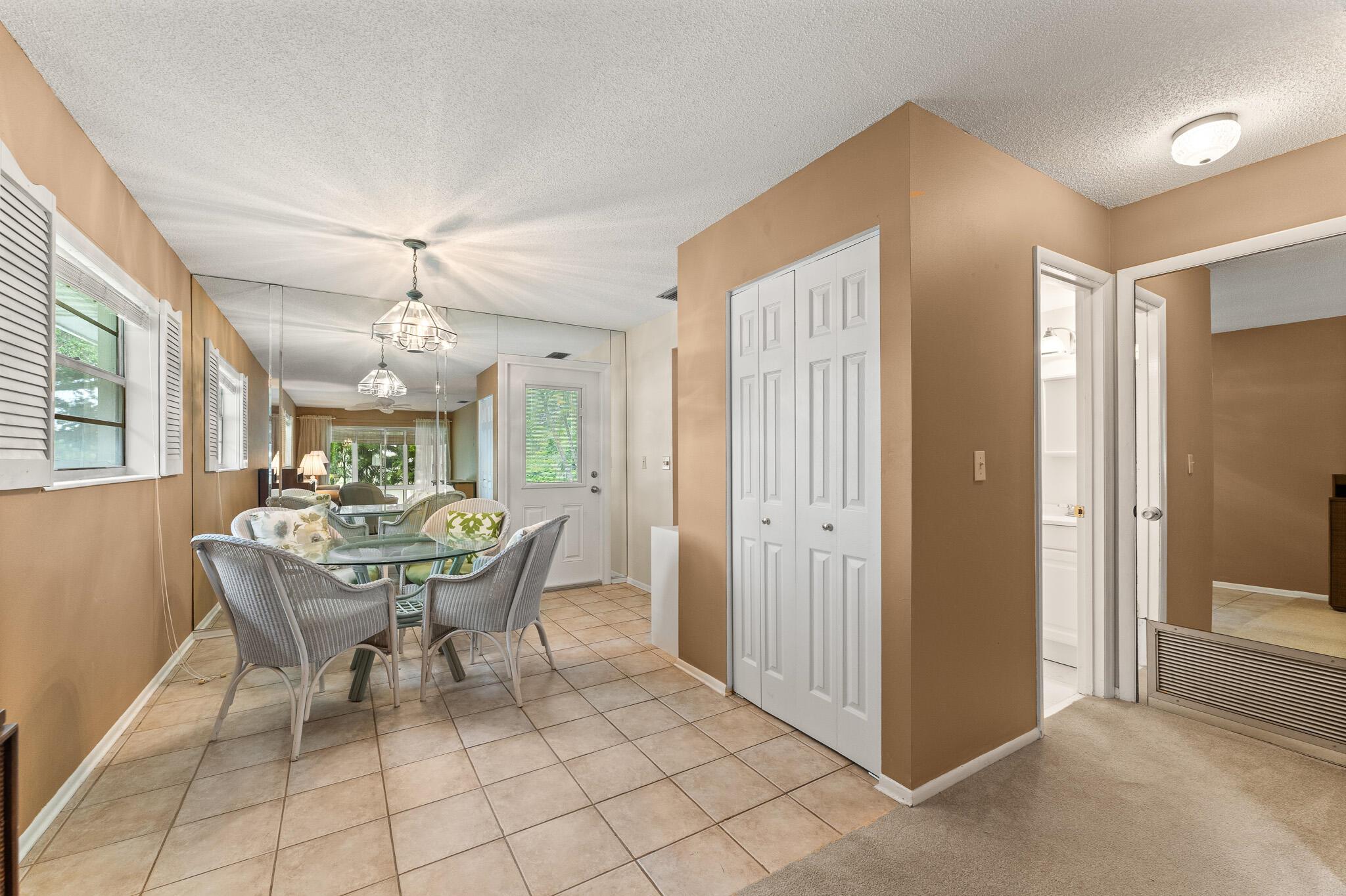 KINGSWOOD CONDO - Residential