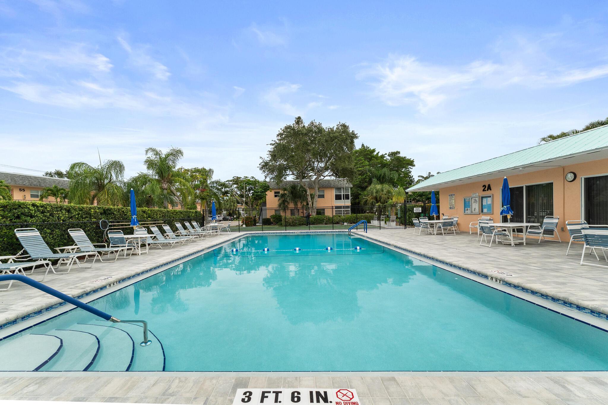 KINGSWOOD CONDO - Residential