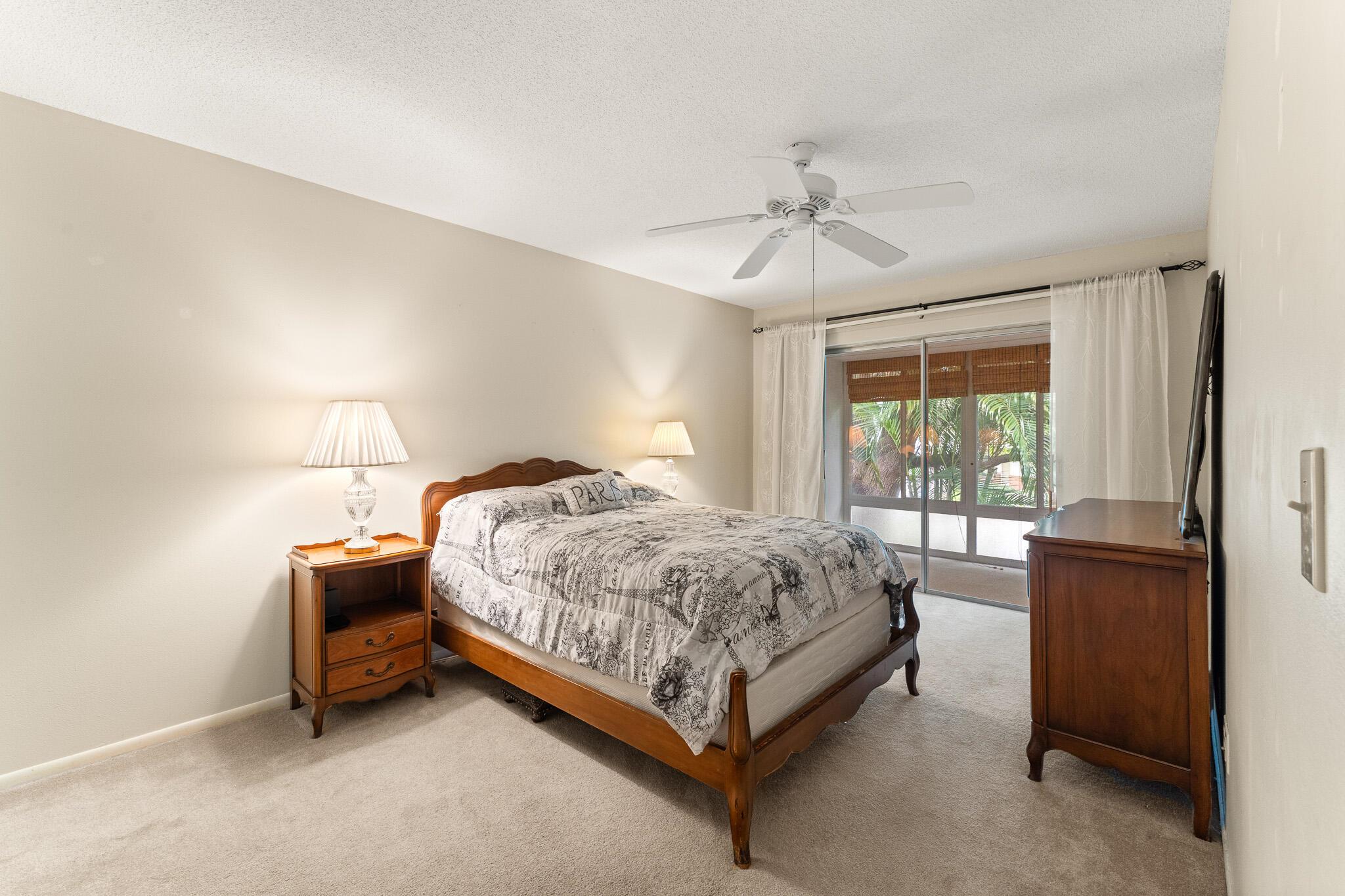 KINGSWOOD CONDO - Residential