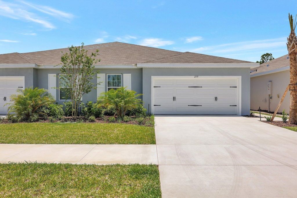 Photo of 279 Raspberry Road, Fort Pierce, FL 34981 (MLS # R10993799)
