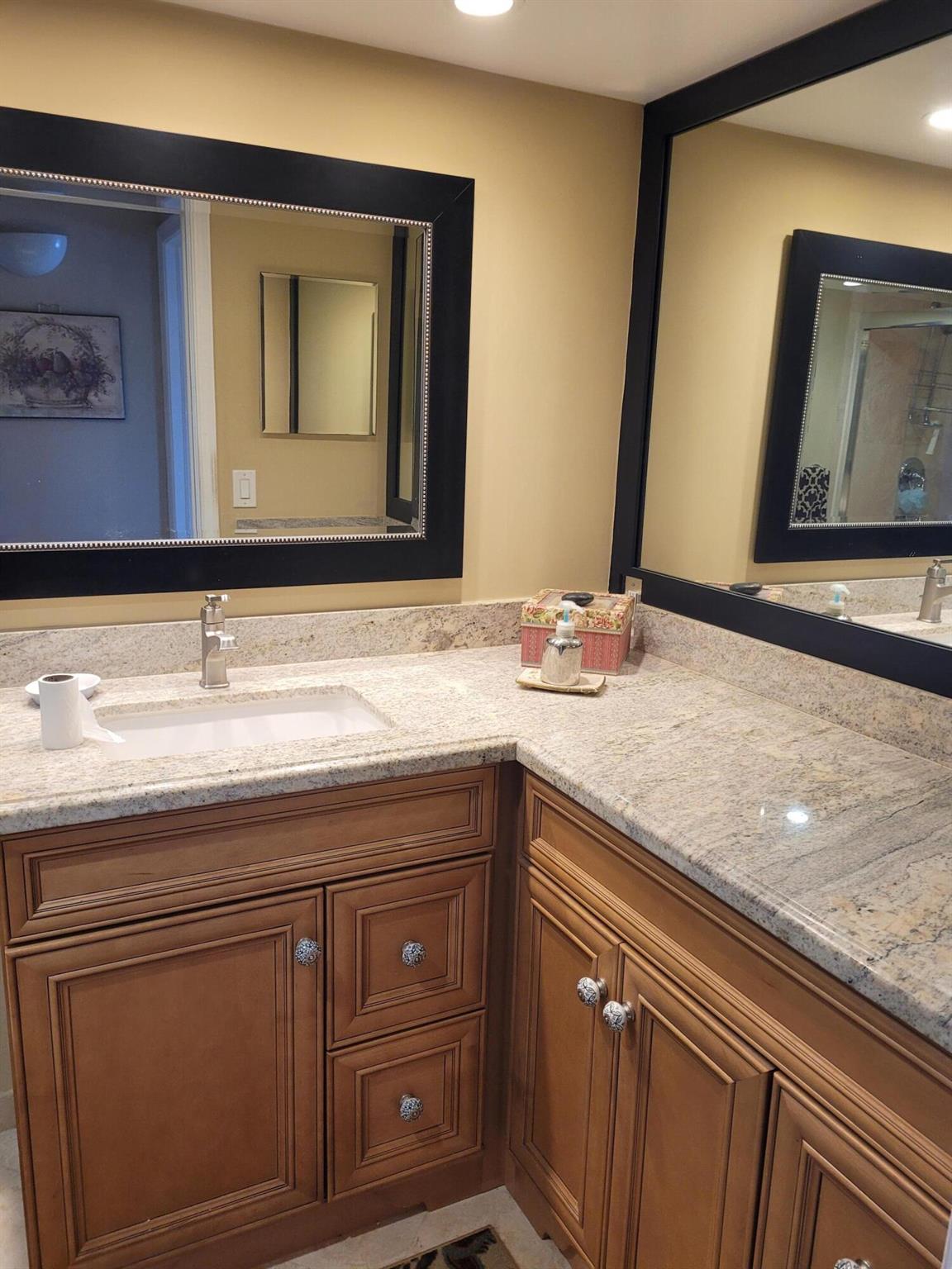 HIGHLAND BEACH CLUB CONDO - Residential Lease