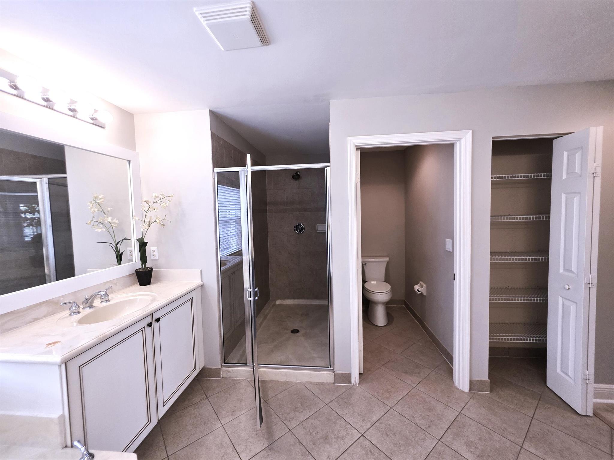 FALCON TRACE TWO - Residential Lease