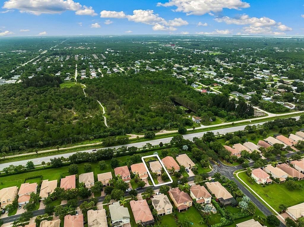 FALCON TRACE TWO - Residential Lease