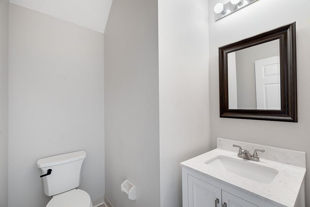 FALCON TRACE TWO - Residential Lease