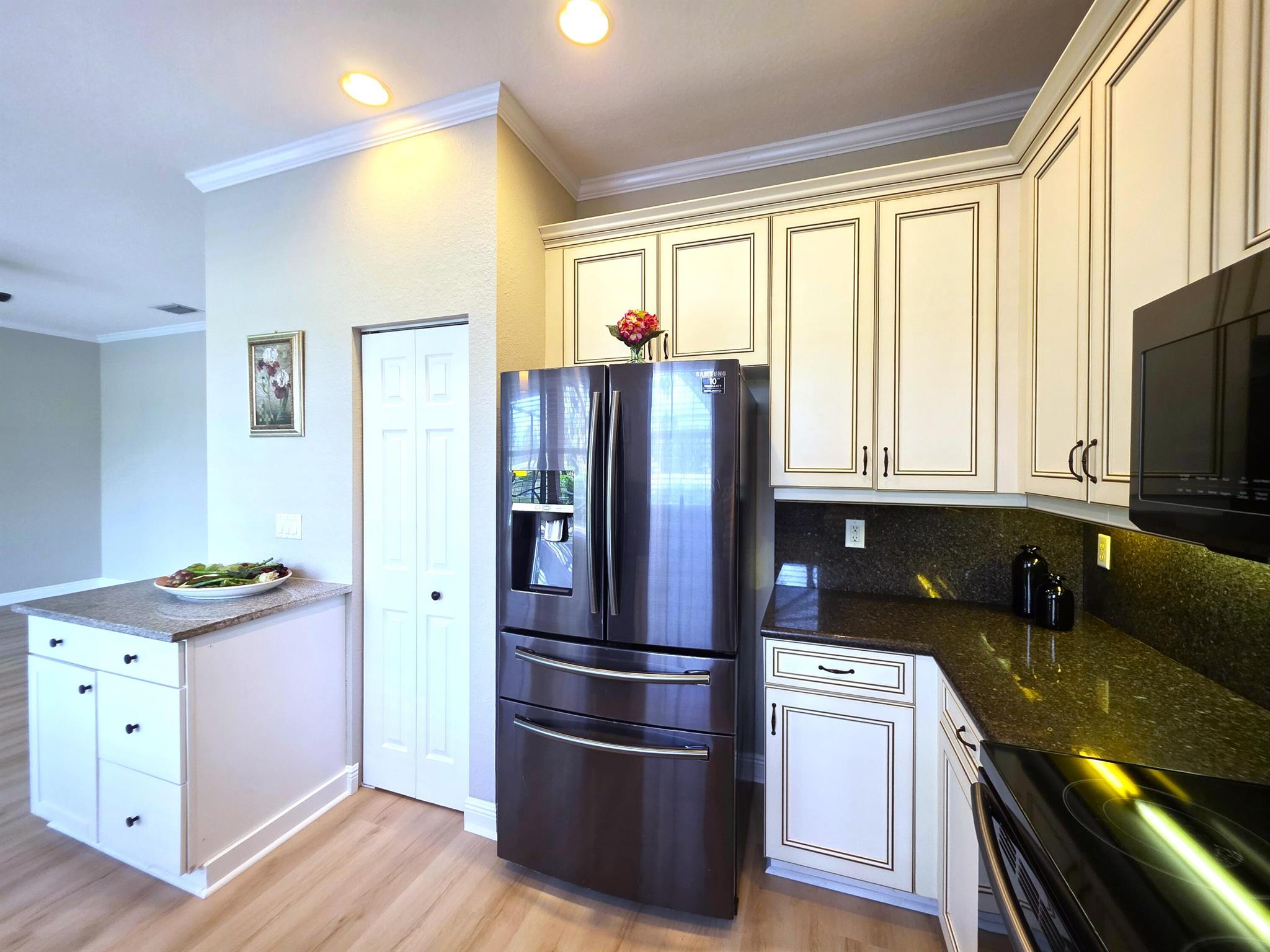 FALCON TRACE TWO - Residential Lease