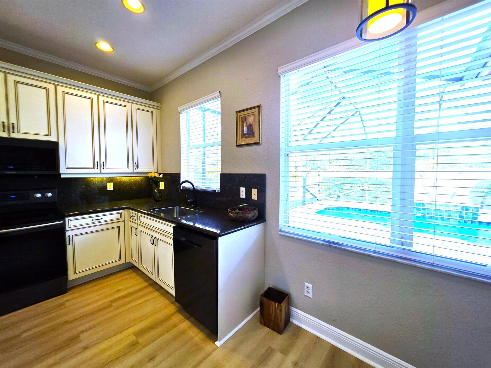 FALCON TRACE TWO - Residential Lease