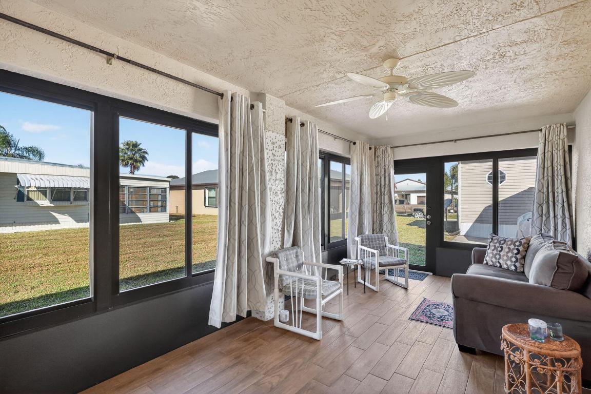 Spanish Lakes One - Residential