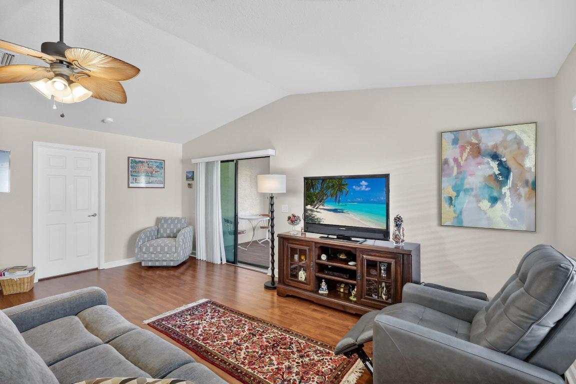 Spanish Lakes One - Residential