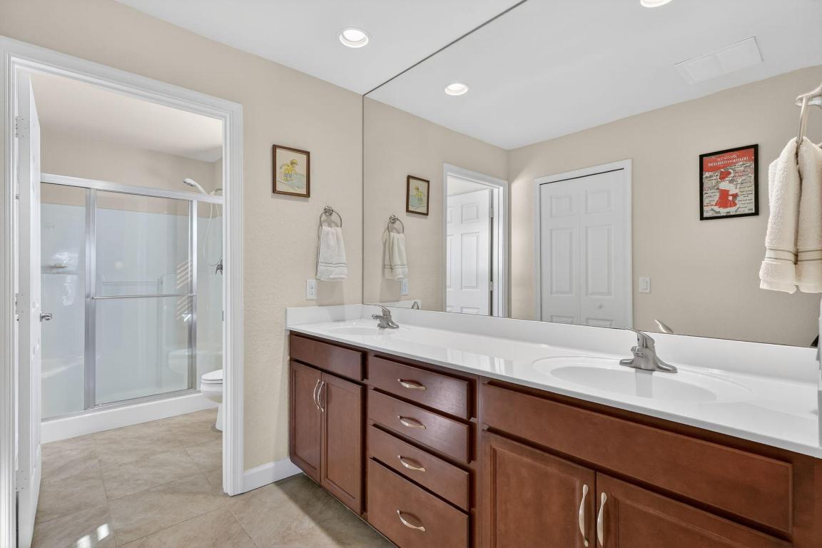 Spanish Lakes One - Residential