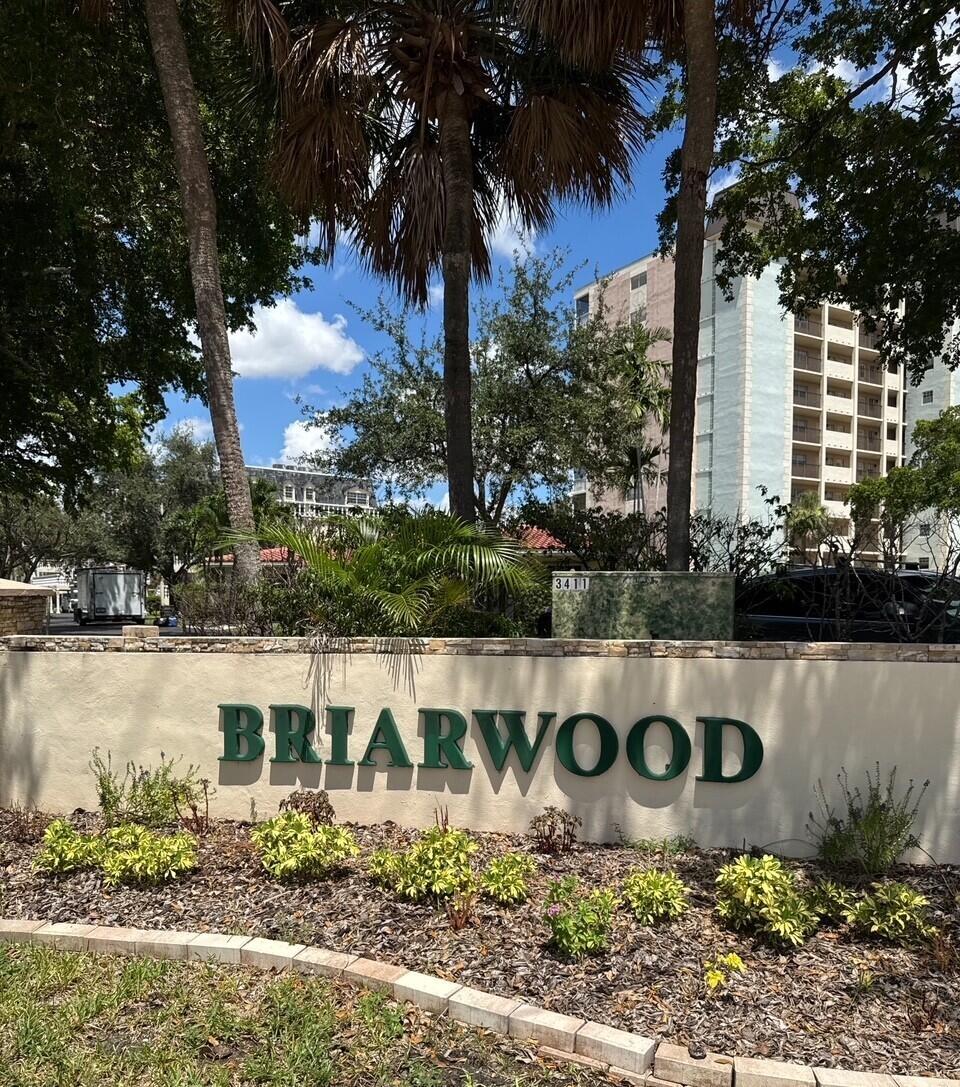 Photo of 9101 W SAMPLE Road #601, Coral Springs, FL 33065 (MLS # B26074298)