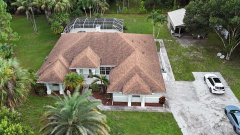 A home in Loxahatchee