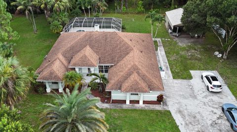 A home in Loxahatchee