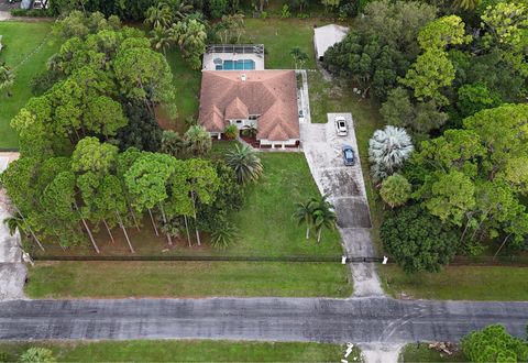 A home in Loxahatchee