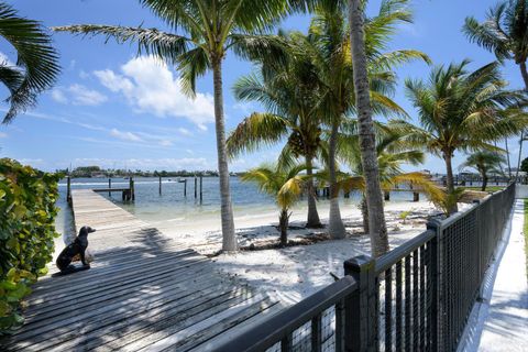 3208 N Flagler Drive West Palm Beach FL 33407