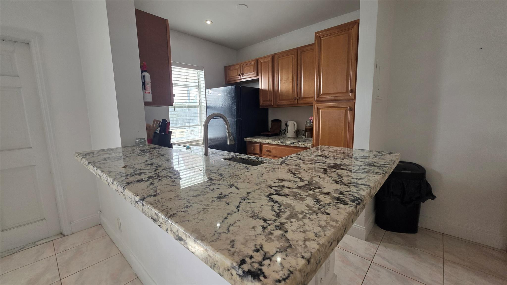 CYPRESS GARDEN - Residential Lease