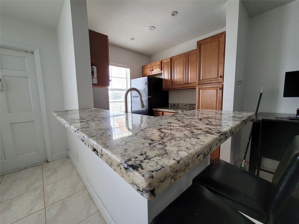 Photo of 2219 Polk Street #9b, Hollywood, FL 33020 (MLS # F10552640)