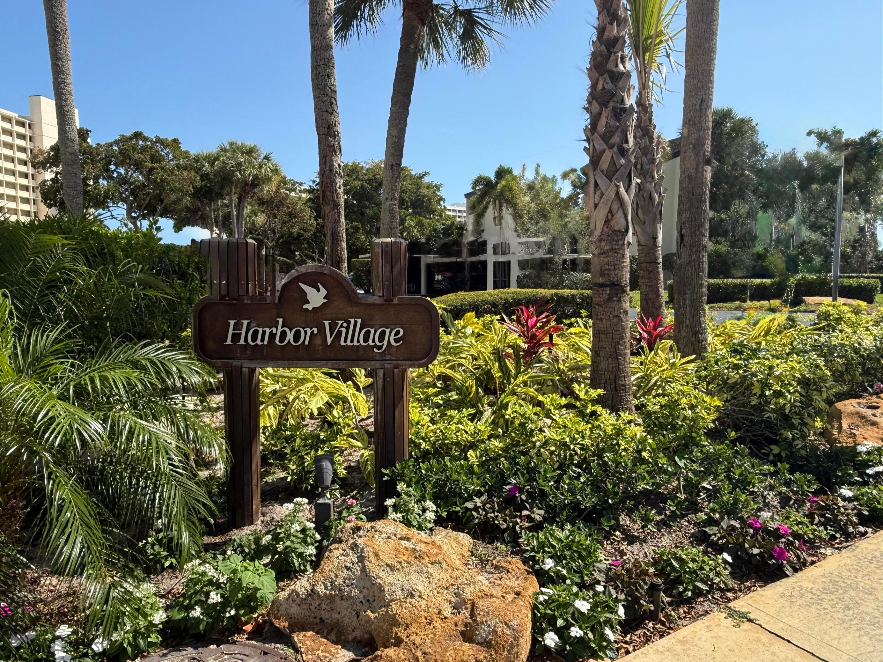 1141 Marine Way E H2l