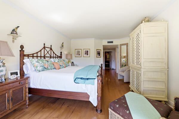 Old Port Cove - Residential