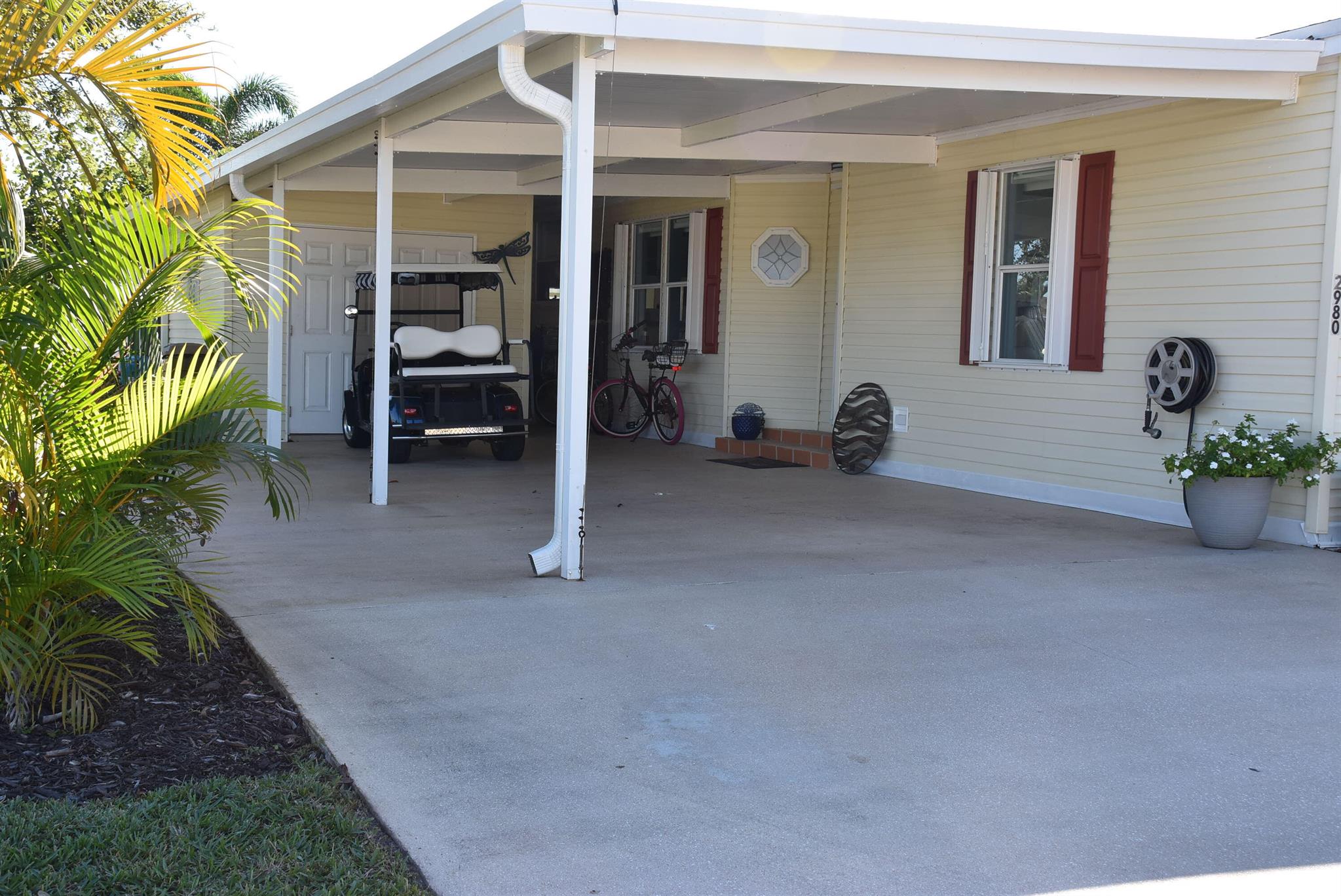 EAGLE'S RETREAT AT SAVANN - Residential