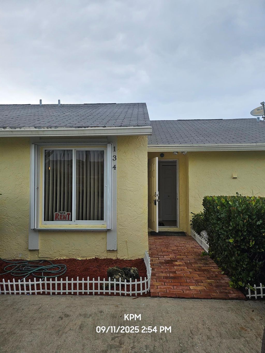 Photo of 134 Deerfield Drive, Jupiter, FL 33458 (MLS # R11123287)