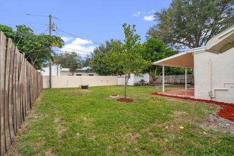 A home in Pembroke Pines