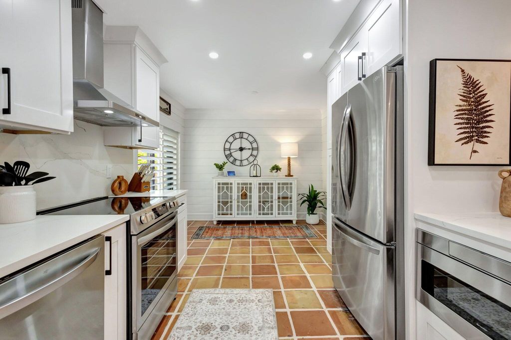 Photo of 27 Westgate Lane #C, Boynton Beach, FL 33436 (MLS # R11166447)