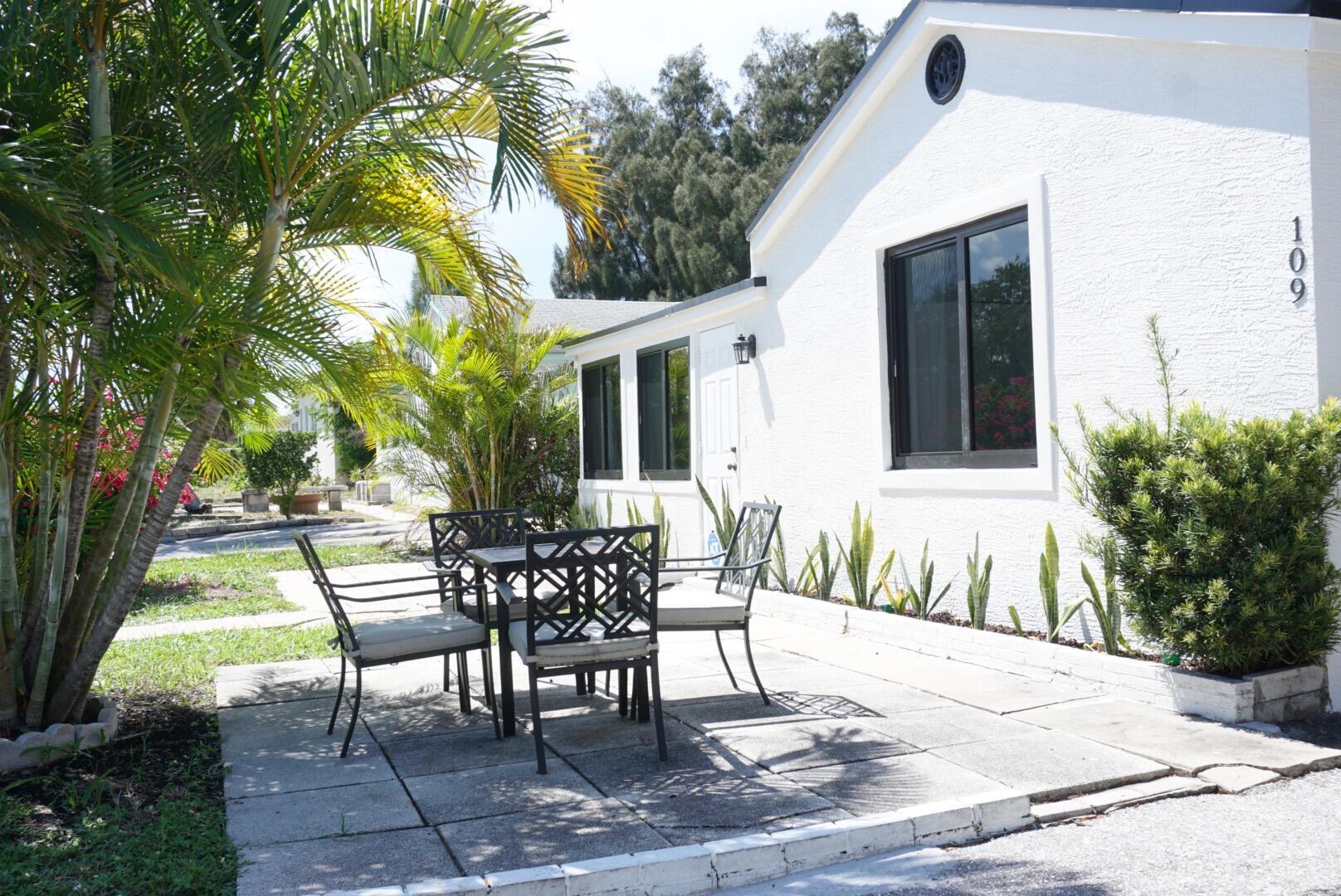 BOYNTON HEIGHTS - Residential