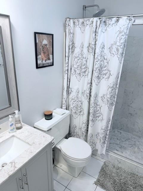 Bay Colony Club - Residential