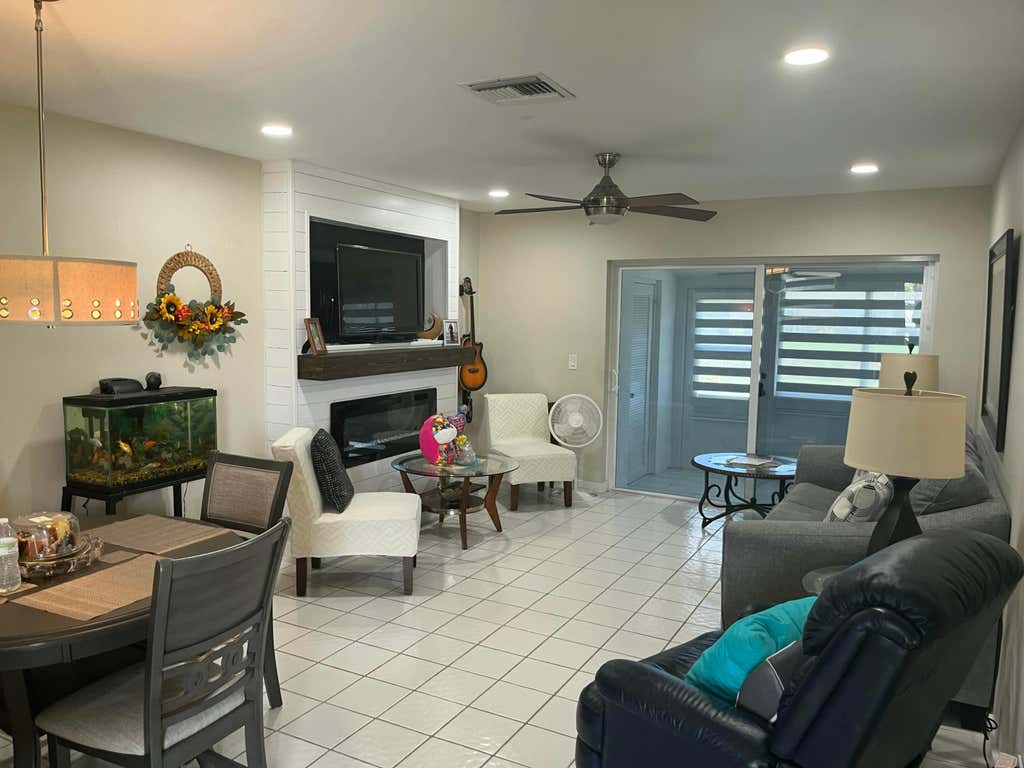 Photo of 2758 EMORY Drive E #C, West Palm Beach, FL 33415 (MLS # B26063847)
