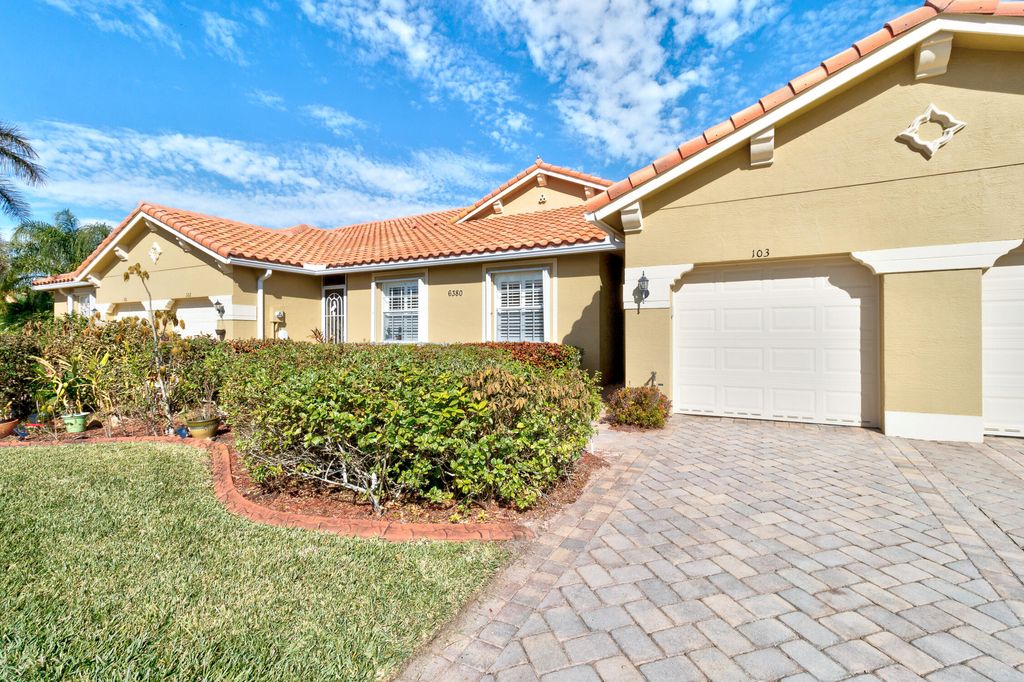 Photo of 6380 Oxford Circle #103, Vero Beach, FL 32966 (MLS # R11161389)